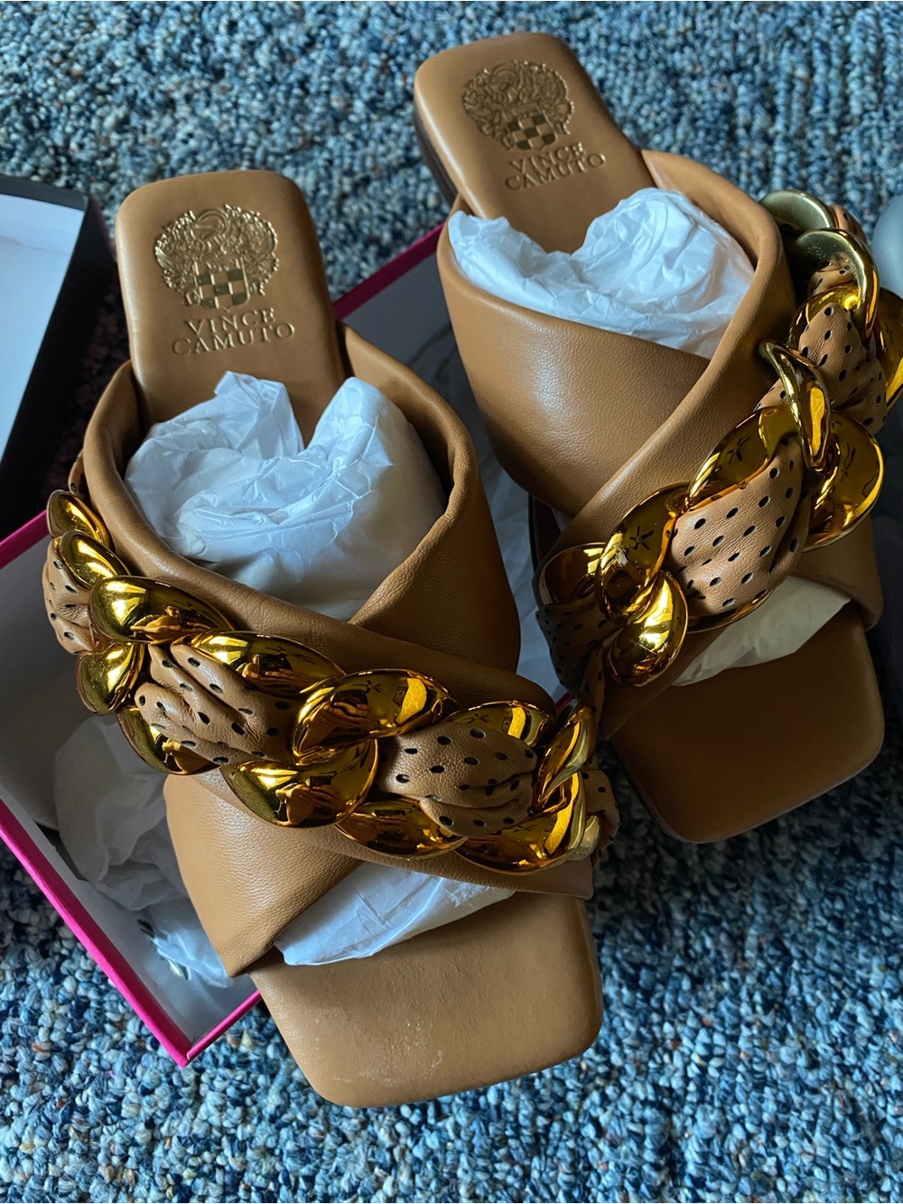 Vince Camuto Light Cognac Sandals Box Label